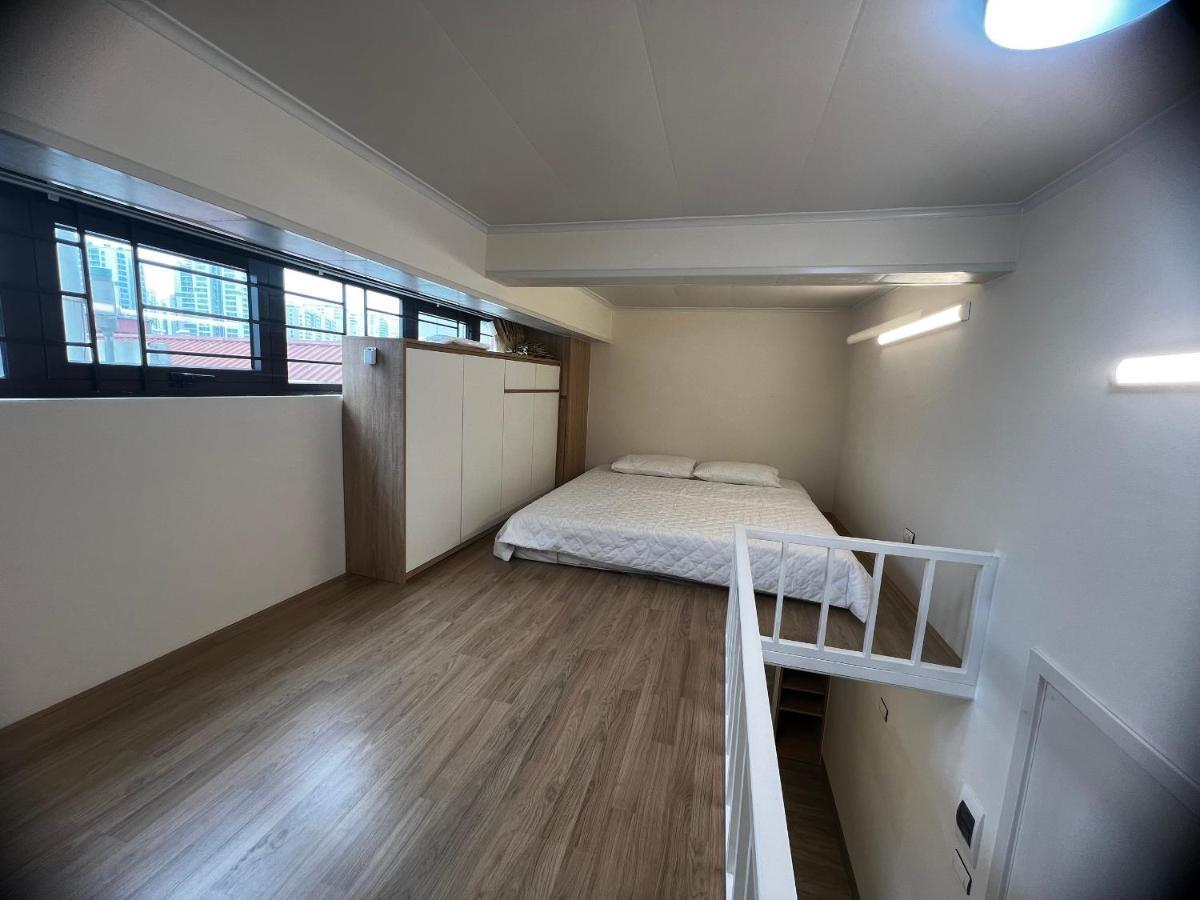 Era Apartment Nguyen Trai Hanoi Exteriör bild
